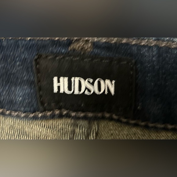 EUC - Hudson Jeans - Like new - Size 27 - Picture 5 of 5